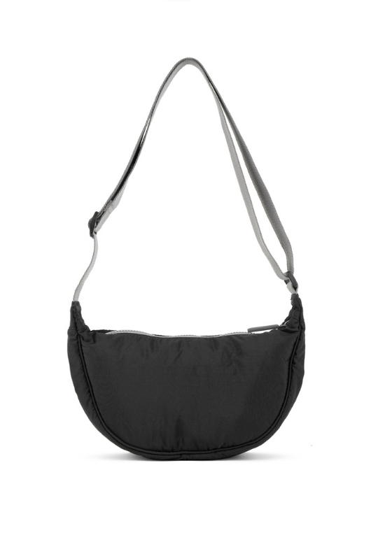 An image of the ROKA London Farringdon Crossbody in Black.