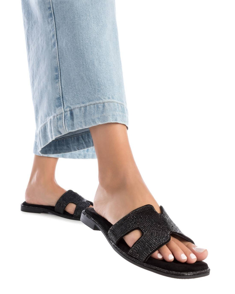 An image of the Xti Slide Sandals