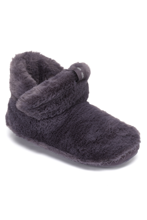 An image of the Bedroom Athletics Harriet Faux Fur Slipper Boots in Ink.