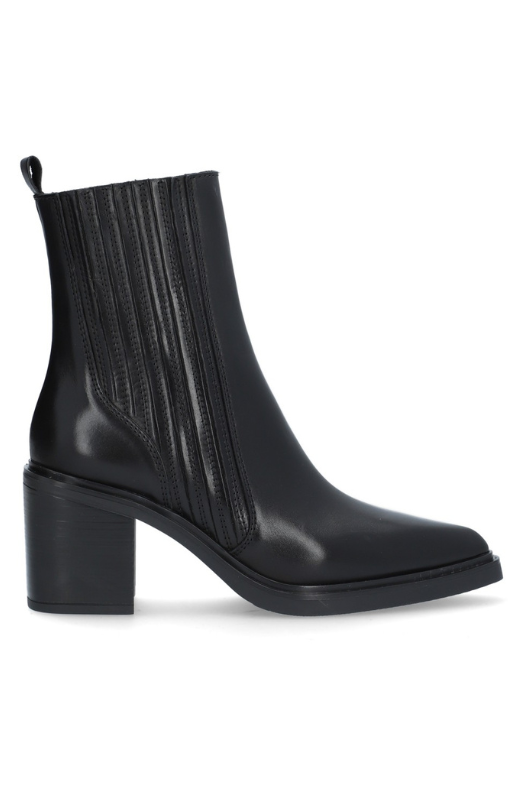 An image of the Alpe Leather Heeled Ankle Boots in Black.