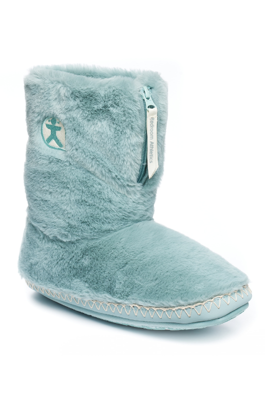 An image of the Bedroom Athletics Marilyn Classic Faux Fur Slipper Boots in Seafoam.