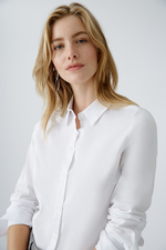 An image of the Oui Stretch Shirt in Optic White.