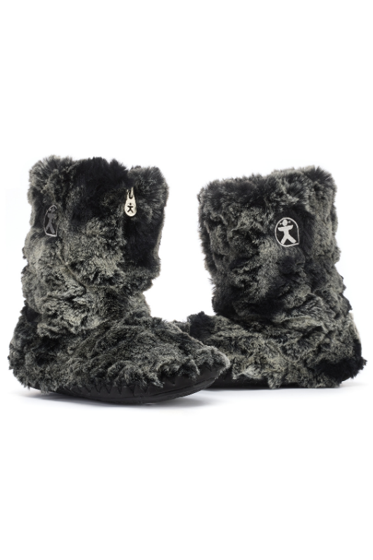 An image of the Bedroom Athletics Cole Luxury Faux Fur Boots in Black Wolf.