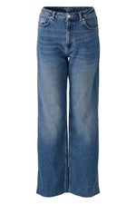 An image of the Oui Wide Leg Jeans in Dark Blue Denim.