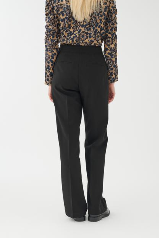 An image of the Dea Kudibal Isobeldea Pants in Black.