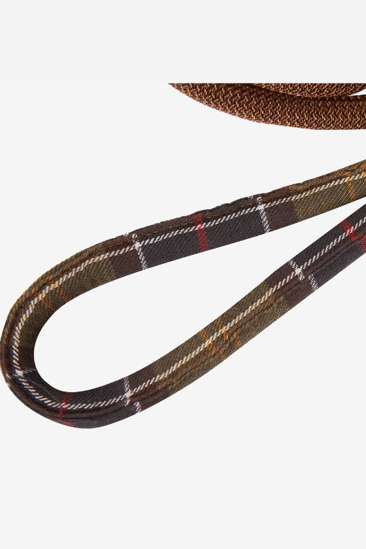 An image of the Barbour Tartan Trimmed Slip Lead in Classic Tartan.