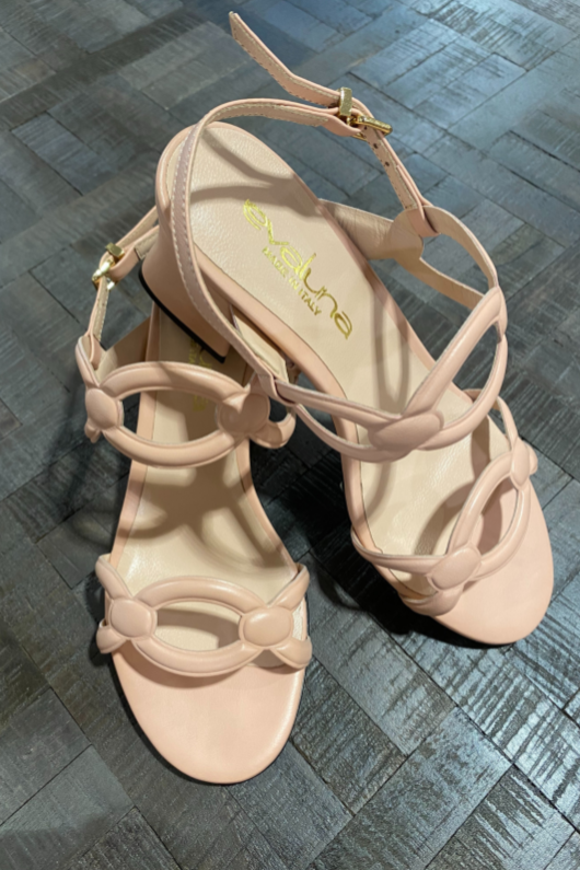 An image of the Evaluna Vania Block-Heeled Sandal in the colour beige.