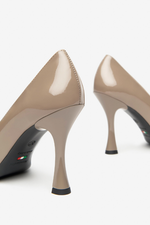 An image of the Nero Giardini Heeled Court Shoes in Smog.