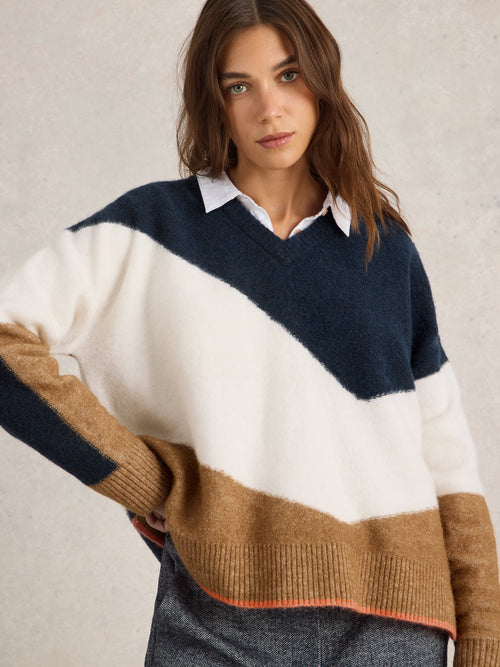 An image of the White Stuff Cerie Chevron Jumper