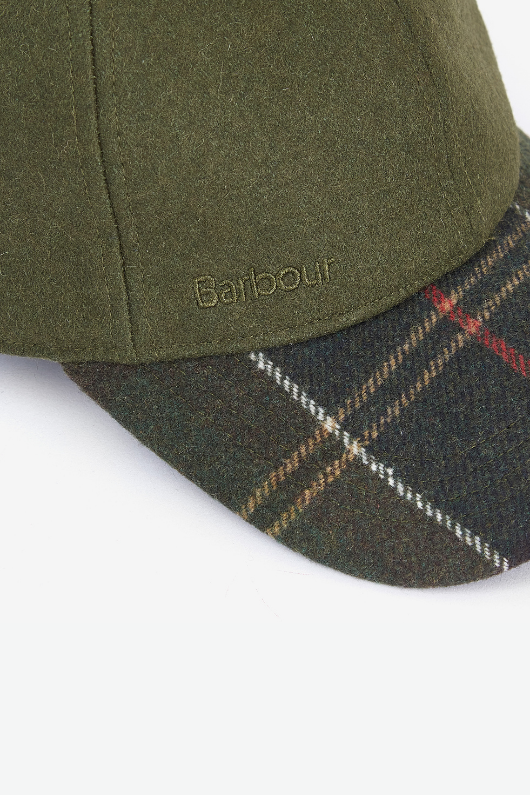 An image of the Barbour Roker Sports Cap in Forest.