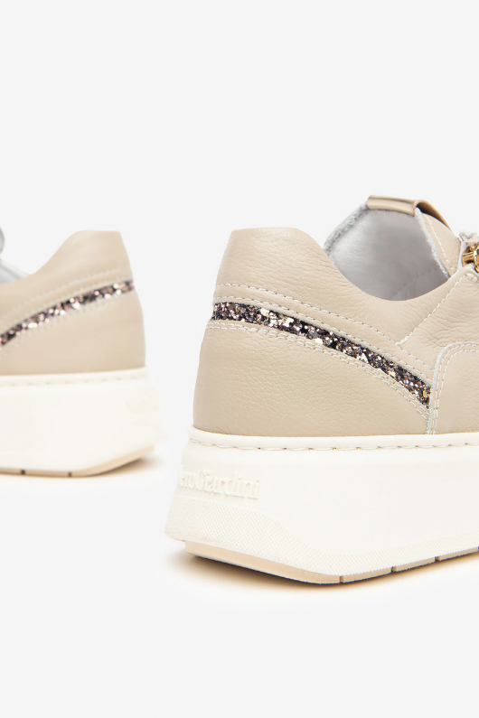 An image of the Nero Giardini Trainers in Beige.