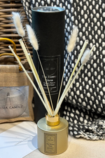 An image of the Covesea Candles Reed Diffuser in the scent The Honey Glens.