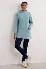 An image of the Seasalt Mawgan Porth Tunic in Bramble Bank Mist.