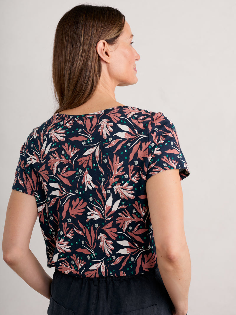 An image of the Seasalt Appletree T-Shirt in the style Seaweed Swirl Maritime.