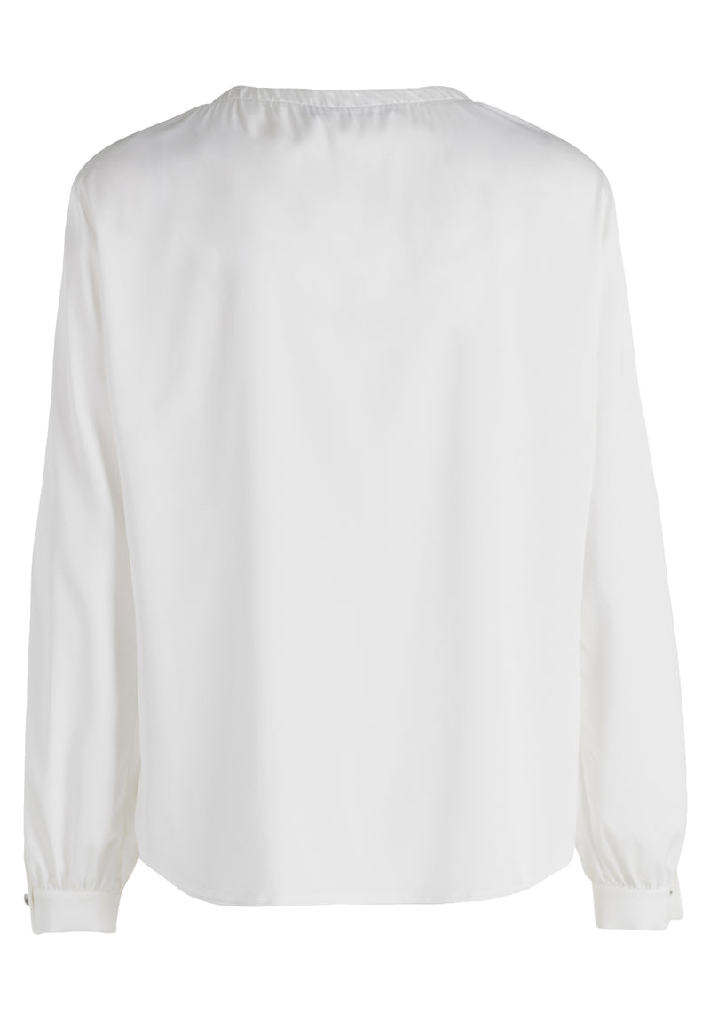 An image of the Betty Barclay Long Sleeve Blouse in Off White.