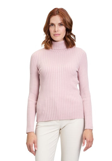 An image of the Betty Barclay Fine Knit Jumper in Pale Mauve.