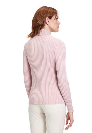 An image of the Betty Barclay Fine Knit Jumper in Pale Mauve.