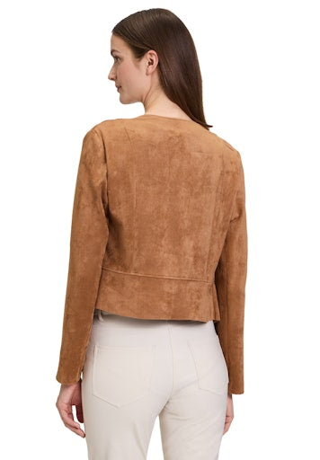 An image of the Betty Barclay Casual Jacket in Thrush.