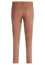 An image of the Betty Barclay Perfect Body Trousers in Thrush.