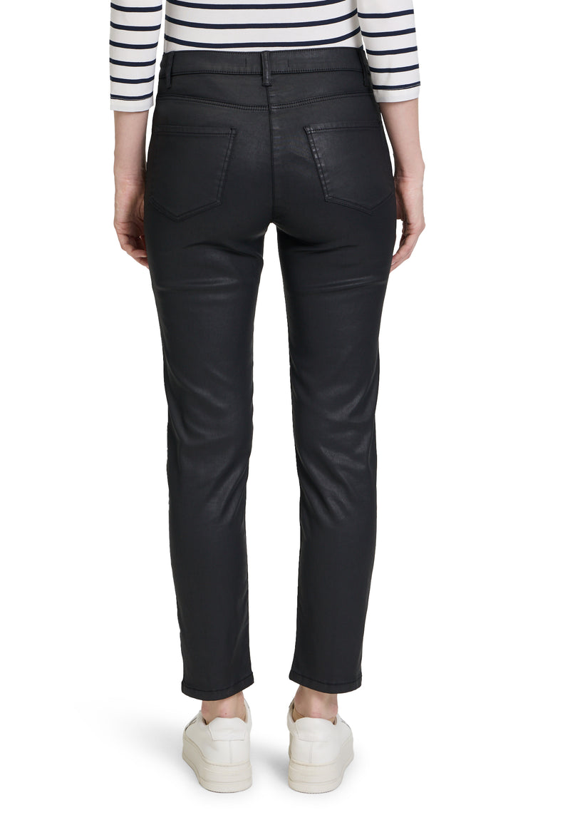 An image of the Betty Barclay Perfect Body Trousers in Black.