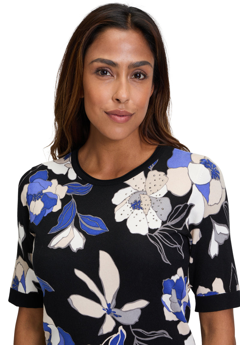 An image of the Betty Barclay Fine Knit Jumper in Black/Blue.