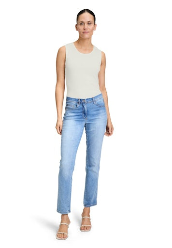 An image of the Betty Barclay Sleeveless Shirt