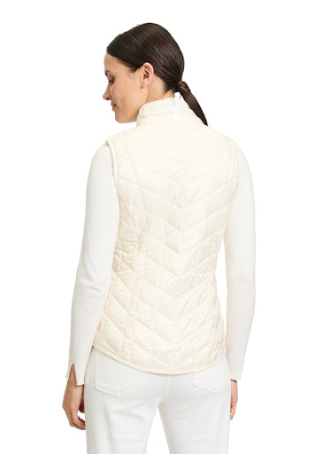 An image of the Betty Barclay Quilted Body Warmer