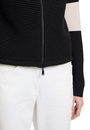 An image of the Betty Barclay Chunky Knit Cardigan