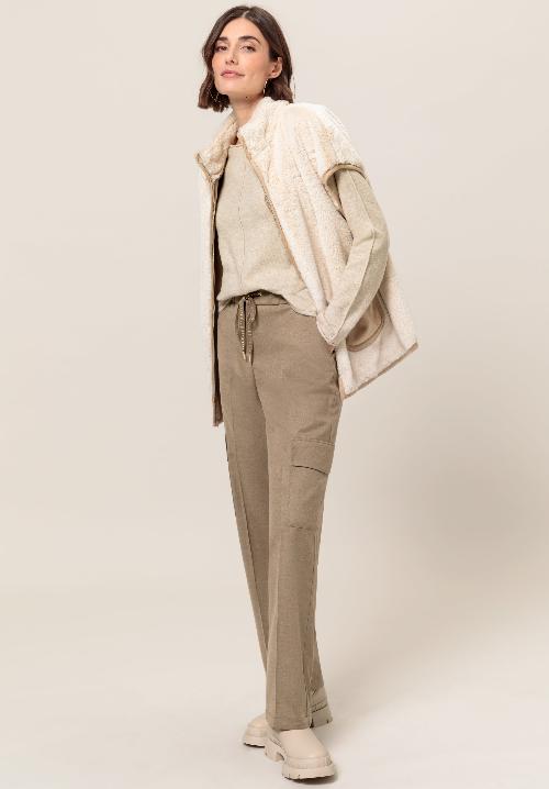 An image of the Bianca Carina Jacket in Bisquit.