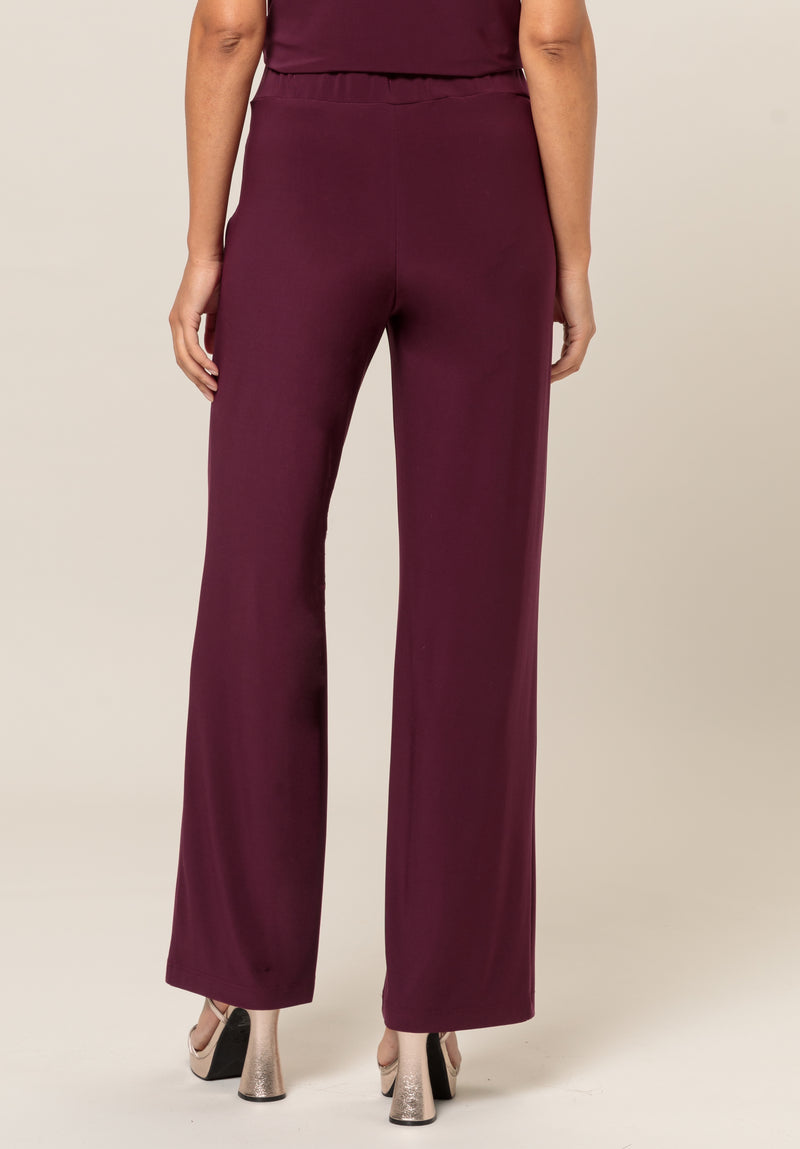 An image of the Bianca Parigi Trousers in Merlot.