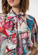 An image of the Dea Kudibal Kikkidea Blouse