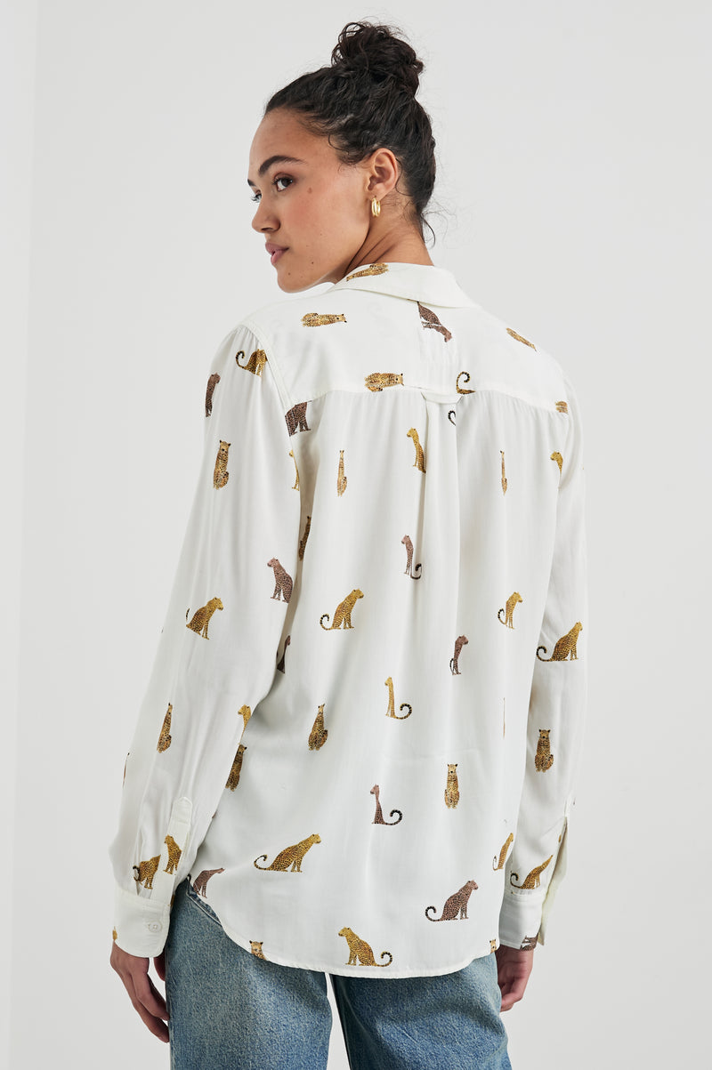 An image of the Rails Kathryn Button Down Shirt in Wild Animals.