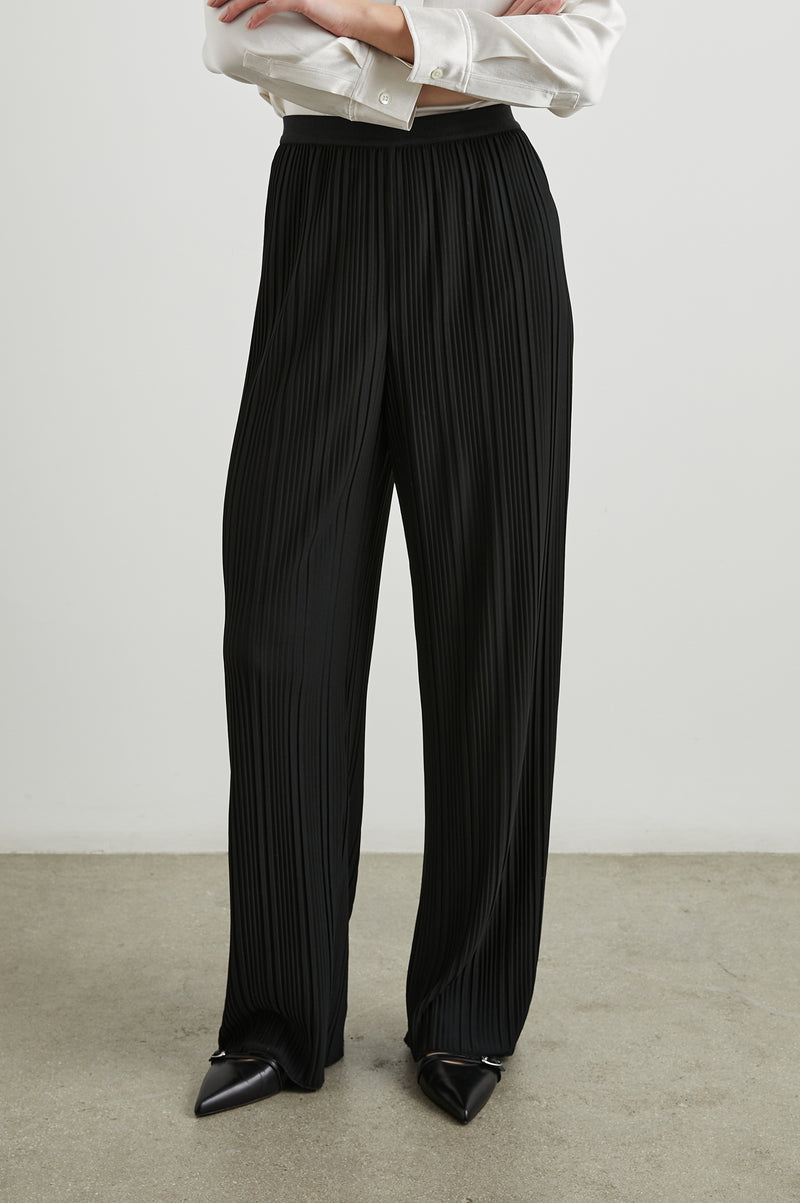 An image of the Rails Liana Trousers in Jet.