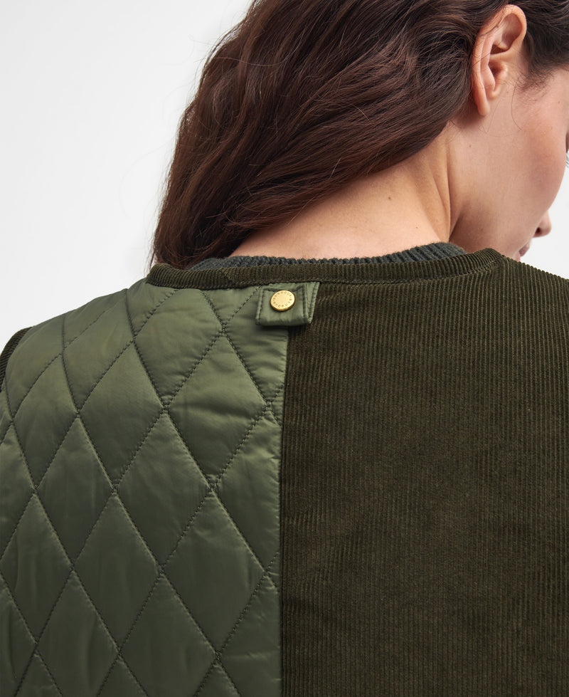 An image of the Barbour Healy Liner in Olive.