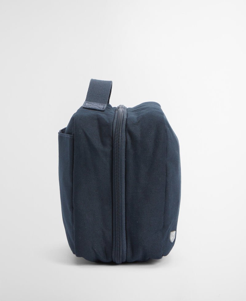 An image of the Barbour Cascade Wash Bag