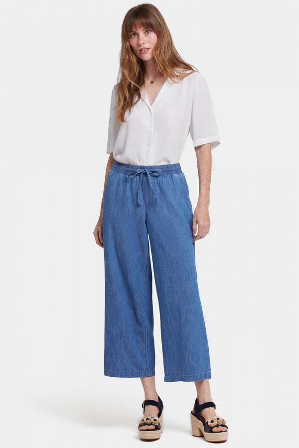 An image of the NYDJ Jayne Wide Leg Ankle Jeans