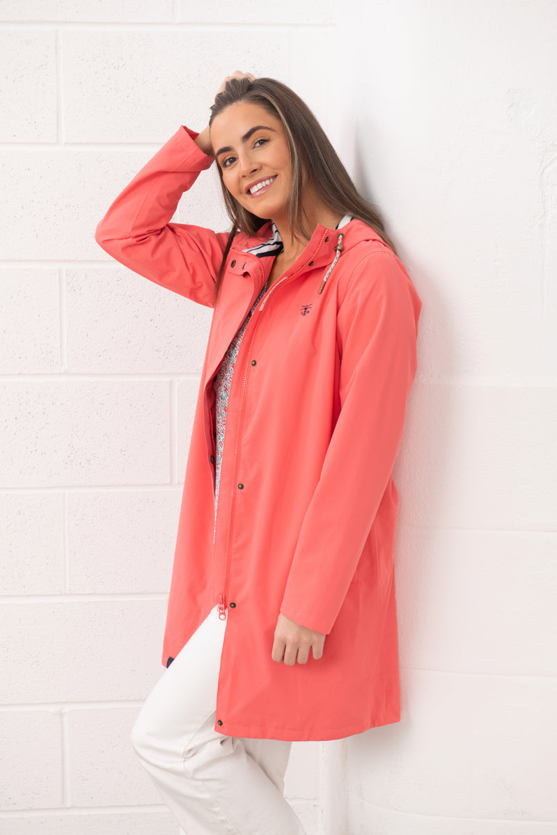 An image of the Lighthouse Ladies Beachcomber Long II Coat