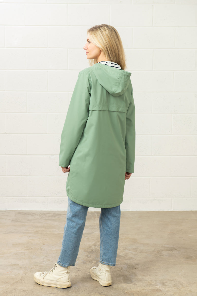 An image of the Lighthouse Ladies Beachcomber Long II Coat