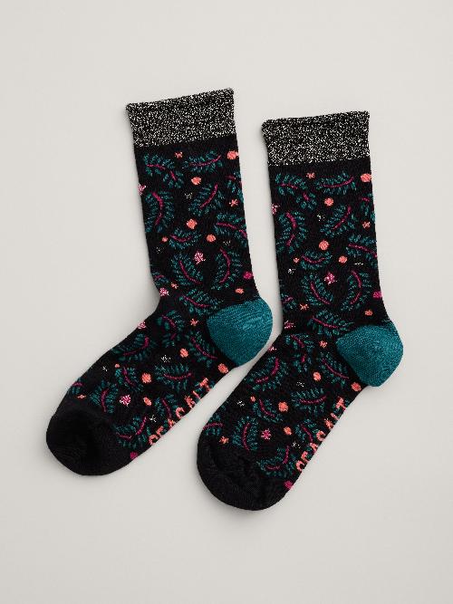 An image of the Seasalt Snowy Scenes Socks in Star Gazing Onyx.