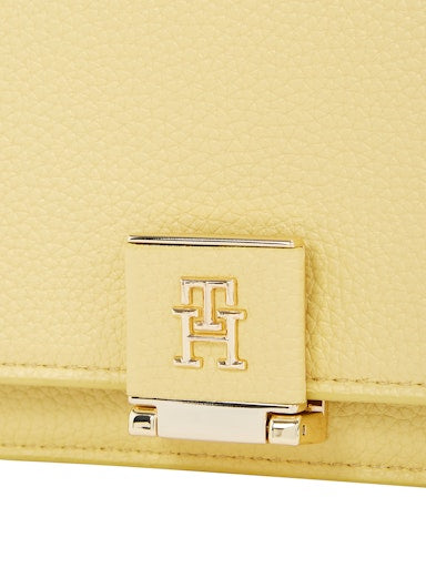 An image of the Tommy Hilfiger Chain Strap Bag