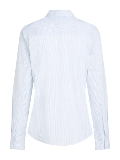 An image of the Tommy Hilfiger Poplin Regular Fit Shirt in Classic Ithaka Stp Breezy Blue.