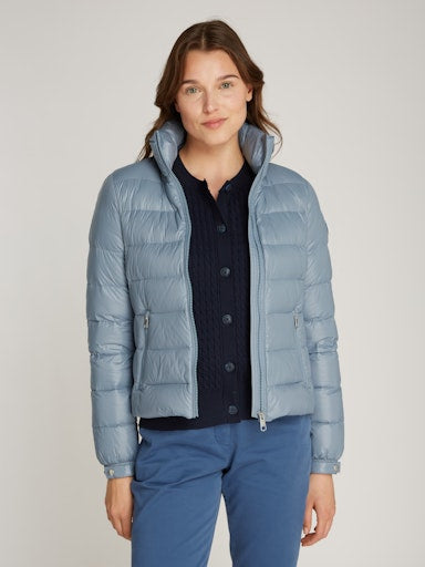 An image of the Tommy Hilfiger Lightweight Down Feminine Gloss Jacket