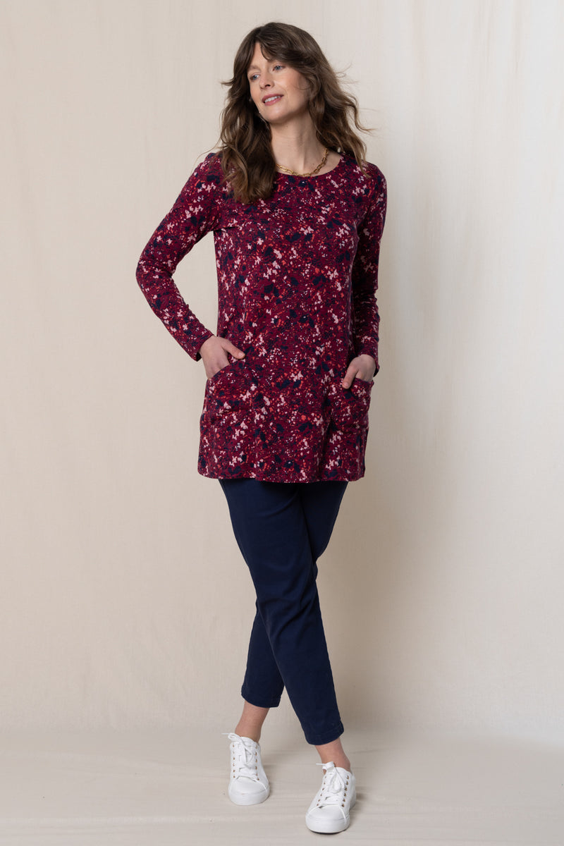 An image of the Lily & Me High Tea Tunic Joyce in Mulberry.