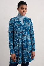 An image of the Seasalt Wreathe Tunic in Coves Abstract Galley.